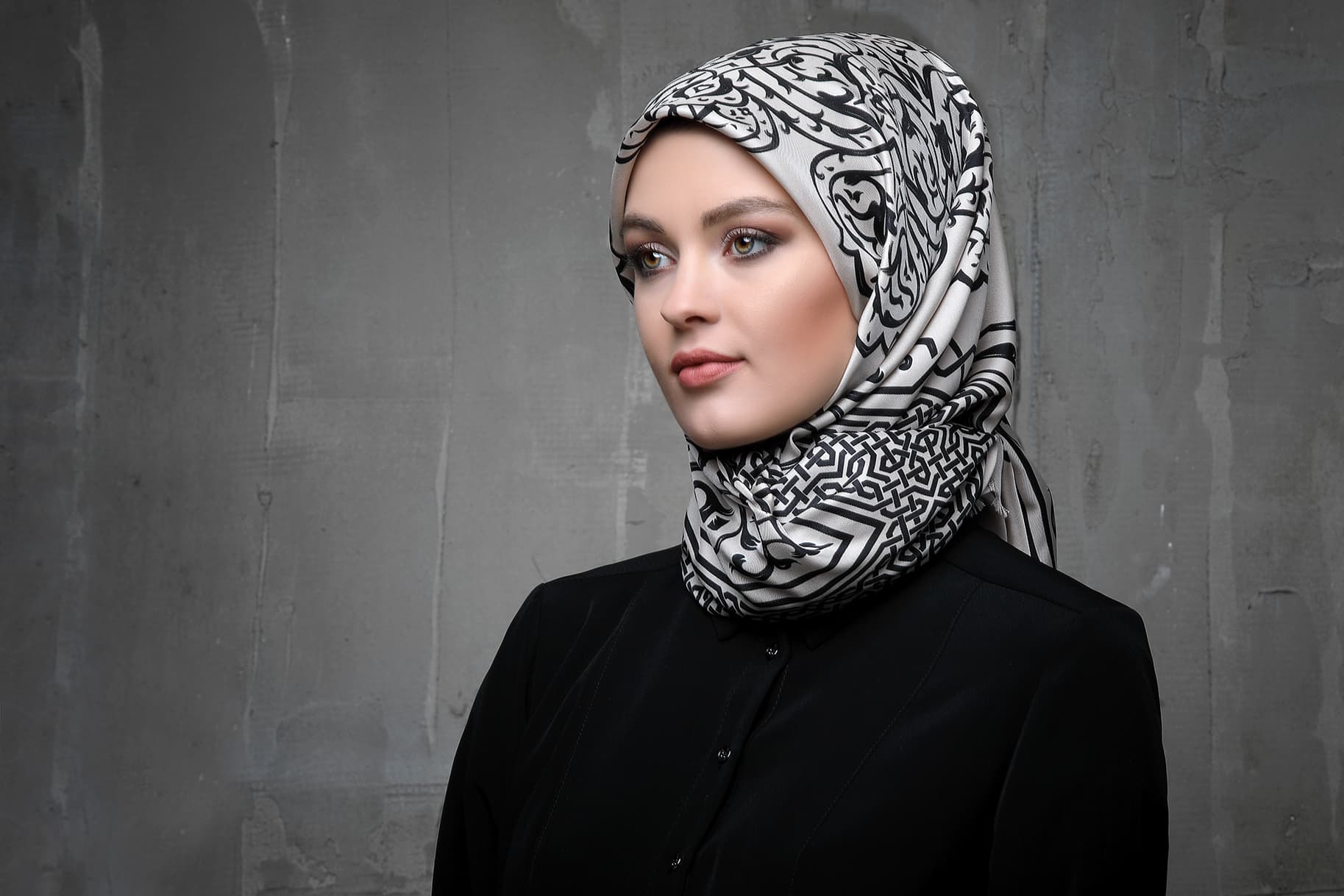 Orkide Tekstil silk scarf and foulard pattern from the design archive — Nº 05